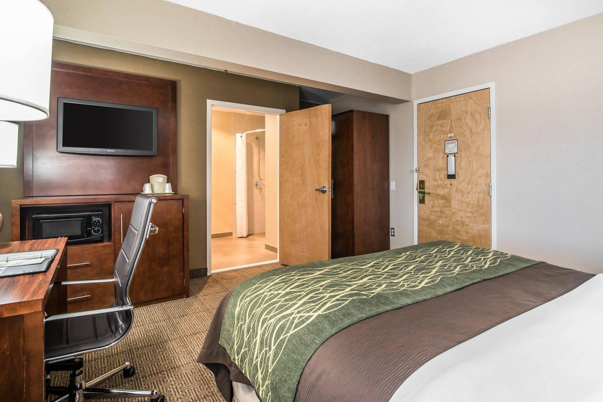 Comfort Inn Rutland - Killington Eksteriør bilde
